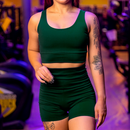 Conjunto Academia Feminino - Top e Short Cintura Alta em Suplex