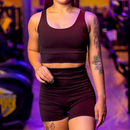 Conjunto Academia Feminino - Top e Short Cintura Alta em Suplex