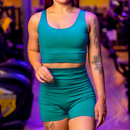 Conjunto Academia Feminino - Top e Short Cintura Alta em Suplex
